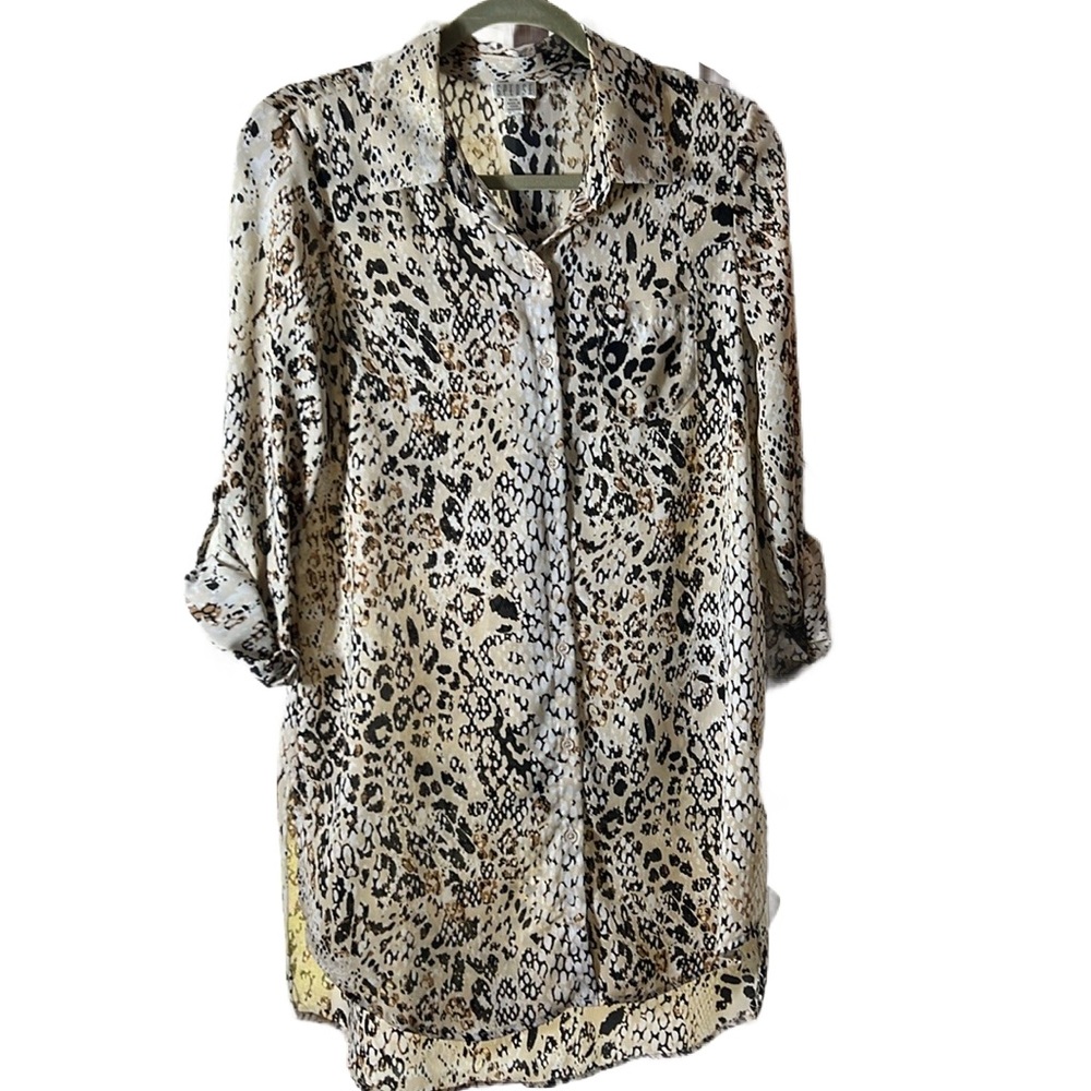 Printed long shirt size M